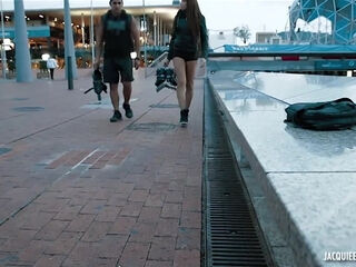 Valentina ends her trip with a very sensual plan... - Jacquie et Michel TV