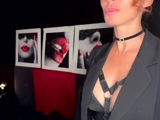 Manéa, anal is her hobby! - Jacquie et Michel TV