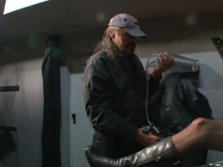 Old and young humiliating red ass whipping pussy pump