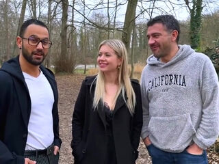 Aurora, 39, offers a sequel to her adventures... - Jacquie et Michel TV