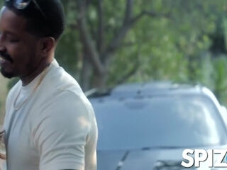 Blake Blossom And Isiah Maxwell - Hot Wife Takes Bbc After Husband Ignored Her