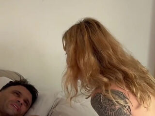 Candie is never full! - Jacquie et Michel TV