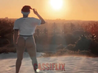 Ele Pegou A Mamae Noel Se Masturbando E Fez Ela Gozar! With Loira Cavala And Loira Brasileira