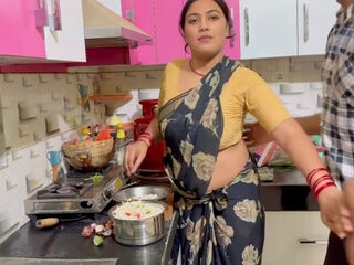 ফাঁকা বাসা ও যখন একা থাকি