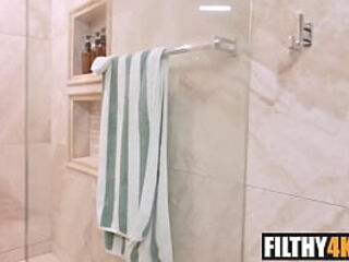 Come Help Wash My Tits Peter Fitzwell, Dani Valentina