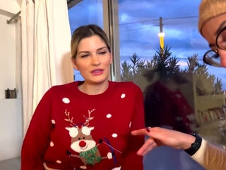 Vincent wins the jackpot at the casino - Jacquie et Michel TV