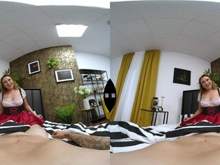 Julia North - Oktoberfest