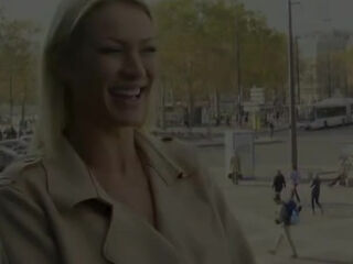 Leslie, 25 years old, from Lyon! - Jacquie et Michel TV