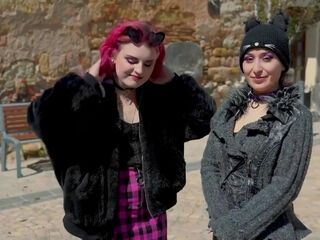 Endy, 32 years old, hairdresser in Lille! - Jacquie et Michel TV