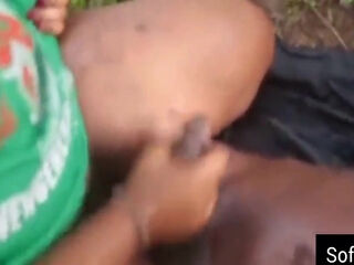 Ebony Fuck Queen In Lets Do It Fast Before Anybody See Us