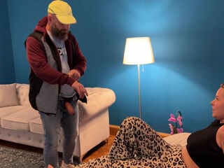 The pizza delivery guy struck gold when a voluptuous older woman rewarded his service with a passionate sexual encounte