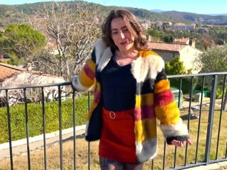 Rose, 20 years old, veterinary student in Lille! - Jacquie et Michel TV