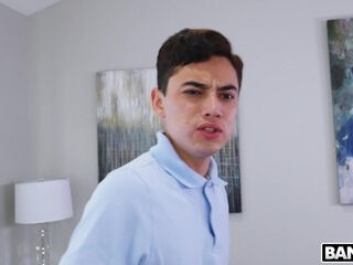 Fucking Lessons With The Stepmom