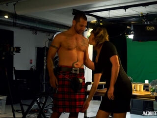 The pharmacist satisfies her impulses - Jacquie et Michel TV