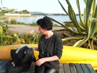 Francesca, 24, impresses with her versatility! - Jacquie et Michel TV