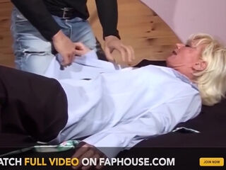 Mature Pussy Over 40 Folded And Fucked Hard - Da Cada